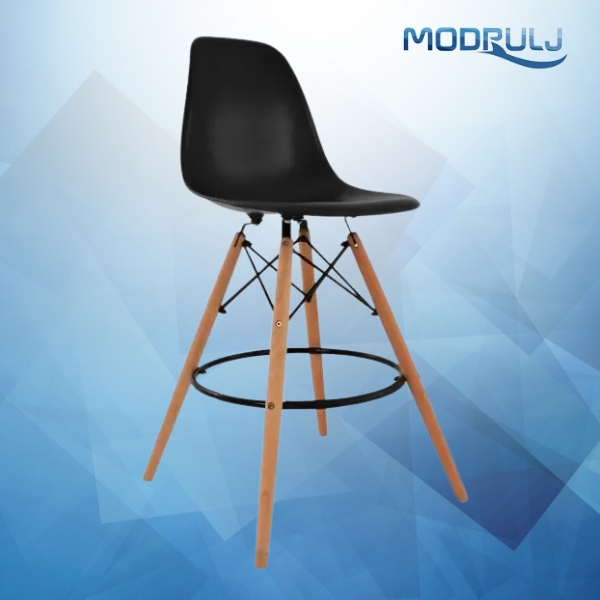 Barska stolica 4U 0173