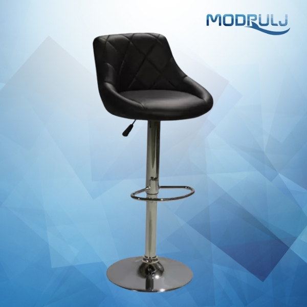 Barska stolica 4U 204