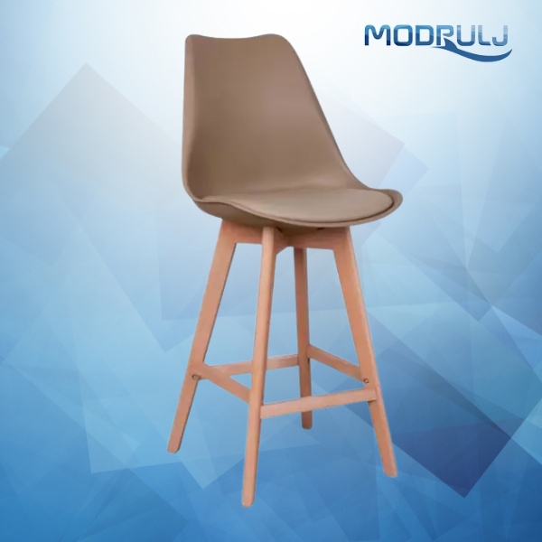 Barska stolica 4U 8000